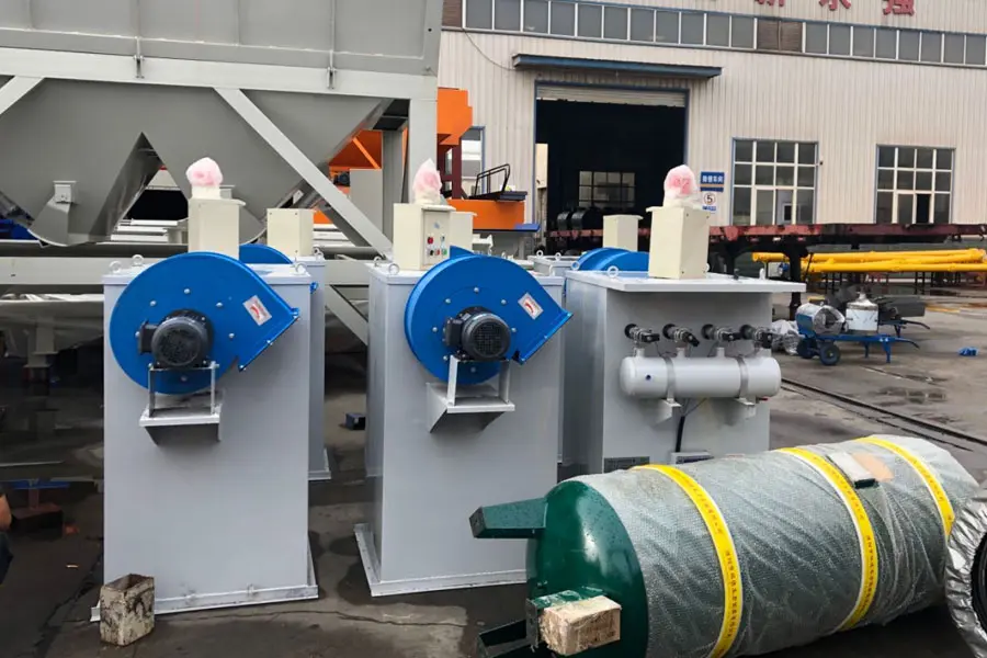 Pulse dust collector